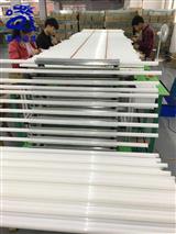Automatic assembly line for fluorescent lamp